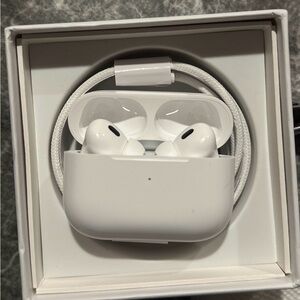Wireless Earbuds with Charging Case - White